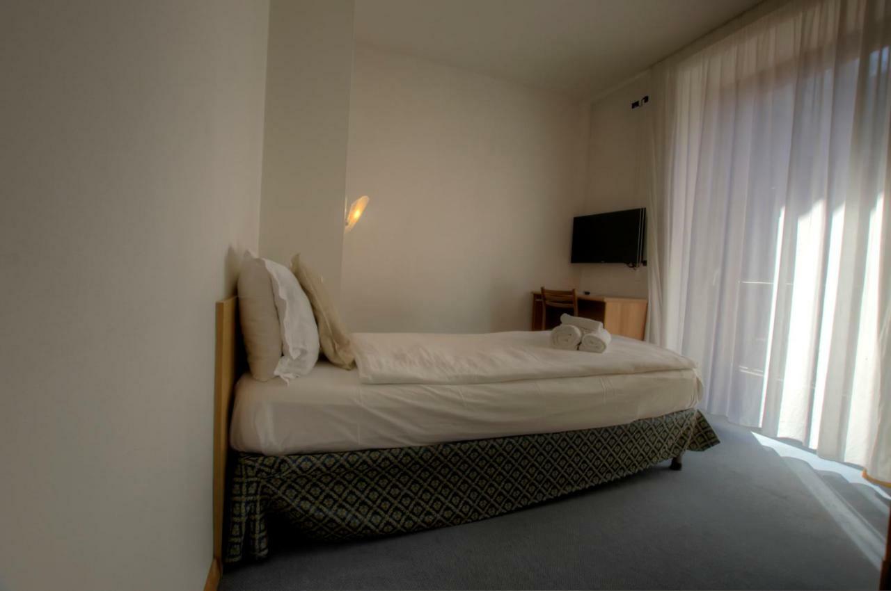 Hotel Alle Piramidi Segonzano Buitenkant foto